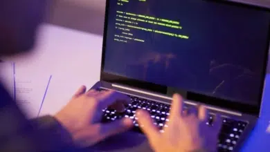 آبل تتCollaborate مع أنثروبيك لتطوير منصة برمجية متقدمة تعتمد على الذكاء الاصطناعي