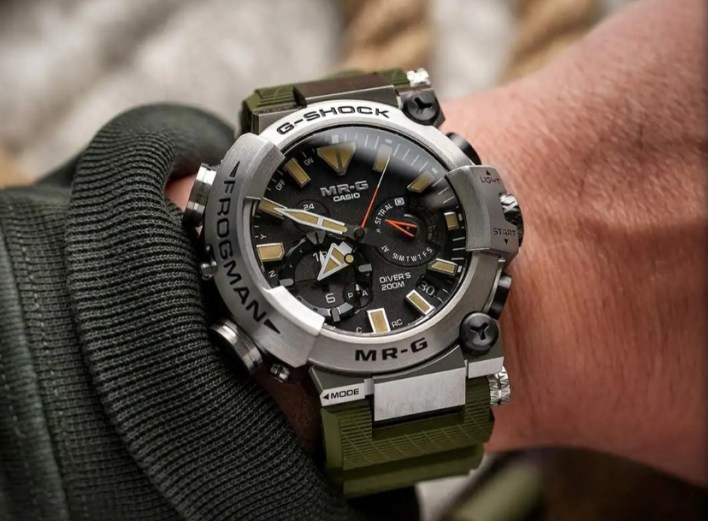 إطلاق رسمي لساعة Casio G-Shock MRG-BF1000 Goliath Frogman في المملكة المتحدة