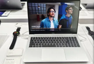 است unveiling: Megabook S16 - لابتوب خفيف بزاوية 16 بوصة مع معالج Core i9 وخصائص ذكاء اصطناعي في معرض #Computex2025